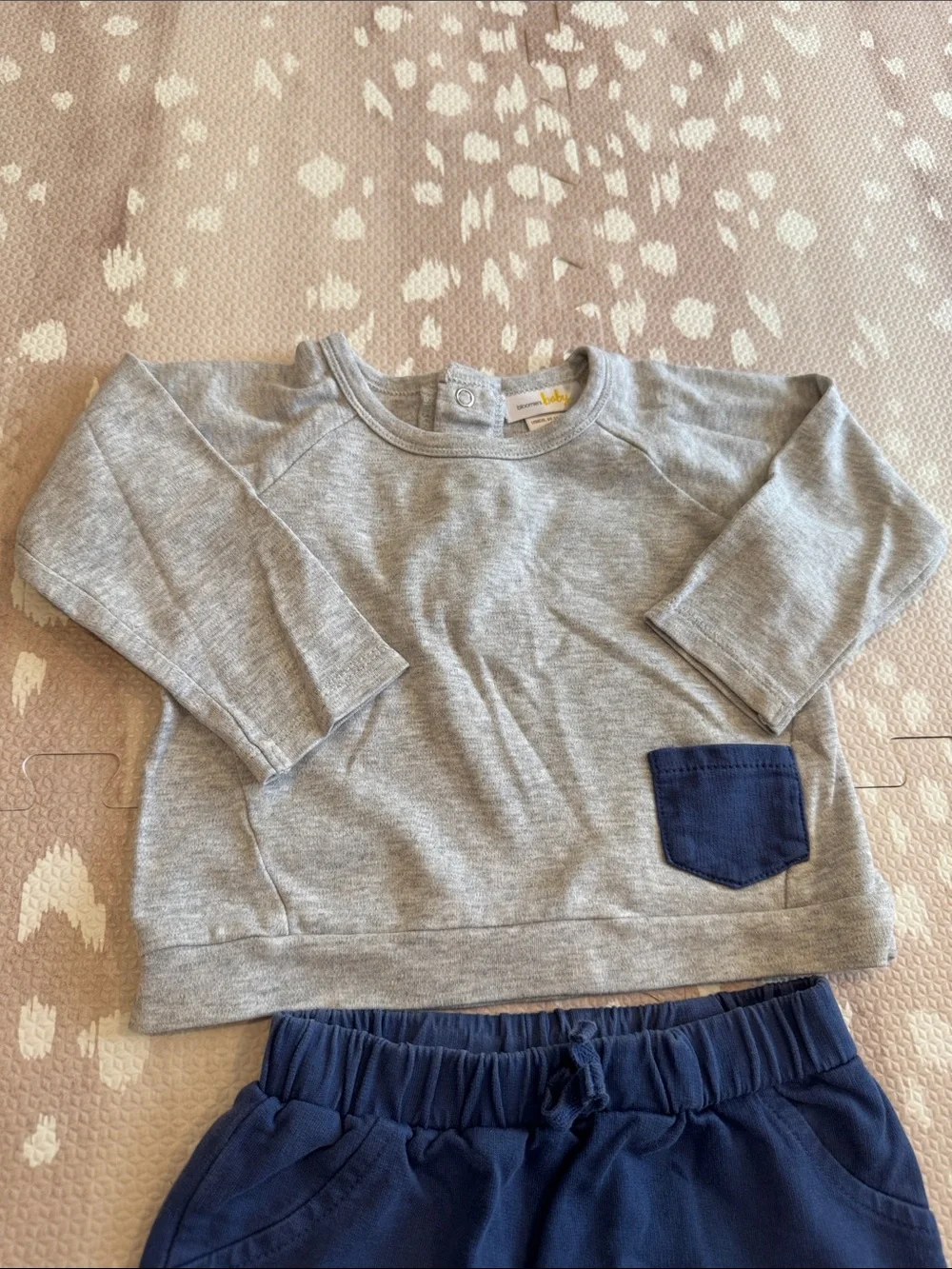 Bloomie’s Baby 2-Piece Sweatshirt & Jogger Set Gray/Navy 18M Cozy Cotton